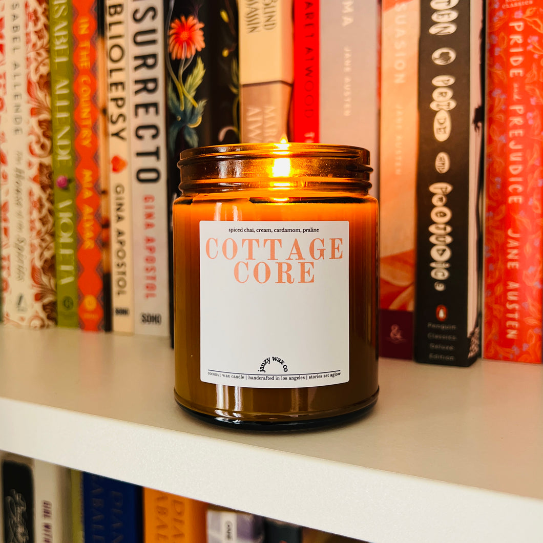 cottage core - chai cardamom candle